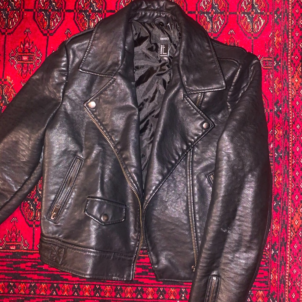 Leather jacket - Picture 3 of 3